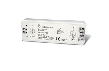 Canales programables del regulador 3 de la luz del voltaje constante LED con eficacia alta